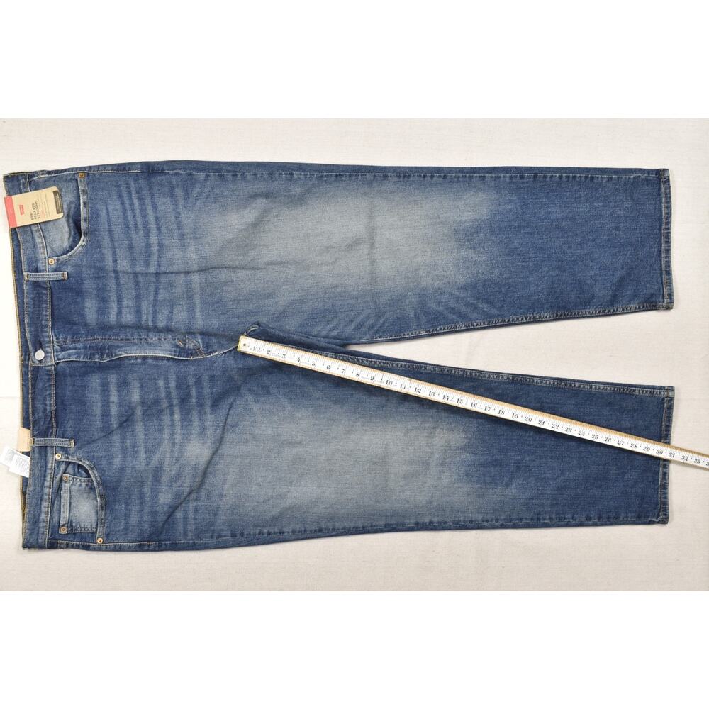 Levi's 559 Relaxed Straight Fit Men's Jeans Blue Wash Size 50x32 NWT Stretch - Picture 3 of 8